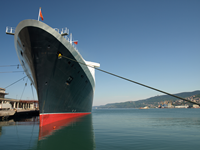 QE2